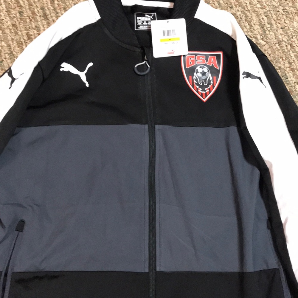 Women’s Puma jacket (GSA) - Picture 6 of 6